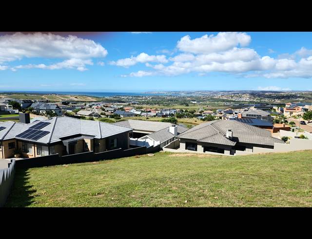 737M² VACANT LAND FOR SALE IN MONTE CHRISTO